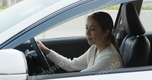 Preview: Woman use of gps on car