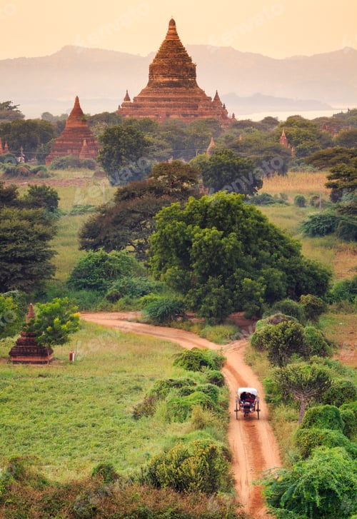 Preview: The Temples of bagan at sunrise, Bagan, Myanmar
