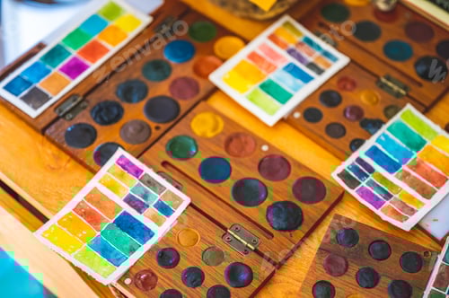 Preview: Colorful Watercolor Palettes with Varied Paint