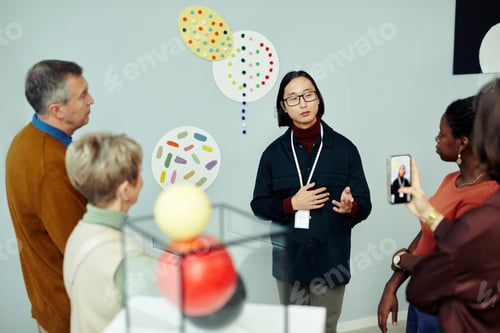 Preview: Telling Visitors About Art Objects