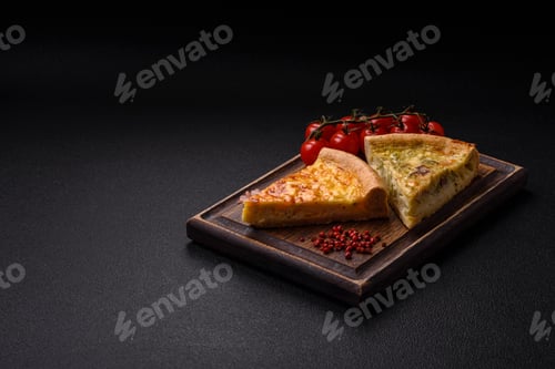 Preview: Delicious quiche with broccoli, chicken or salmon and cheese