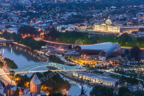 Preview: Beautiful panoramic view of Tbilisi