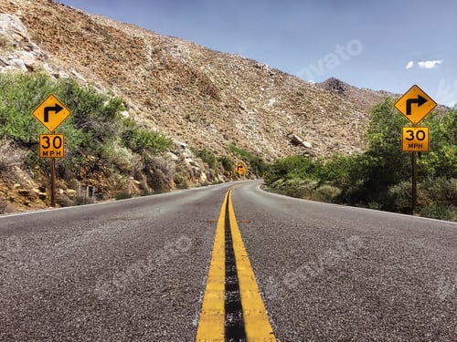 Preview: On a dark desert highway... cool wind in my hair...