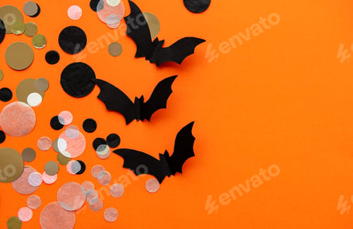 Preview: Halloween holiday decorations