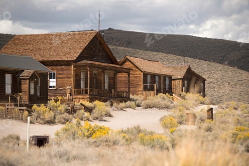 Preview: Row of abandoned old houses in Bodie ghost town, Bodie National Park, California, USA