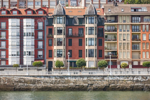 Preview: Bilbao river nervion with traditional buildings. Tourism in Spain