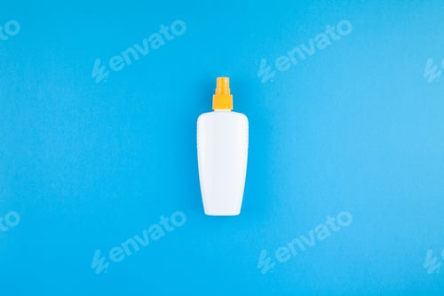 Preview: Sunscreen blank bottle mockup
