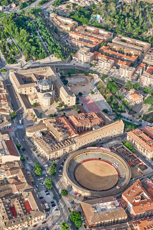 Preview: Aerial image taken from a hot air balloon of the Toledo bullring and the old Tavera Hospital