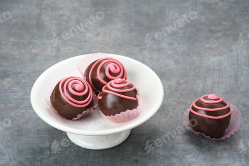 Preview: Chocolate Balls