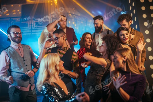 Preview: Dancing their night away