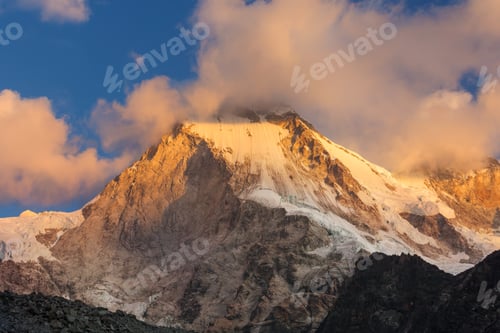 Preview: Cordillera