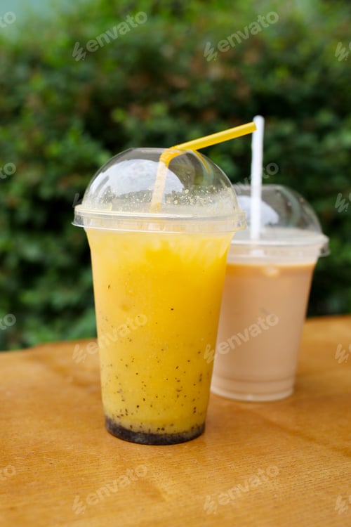 Preview: refreshing delicious cold lemonade and cold latte. food delivery, summer drinks