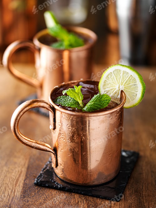 Preview: iced cold moscow mule with mint and lime
