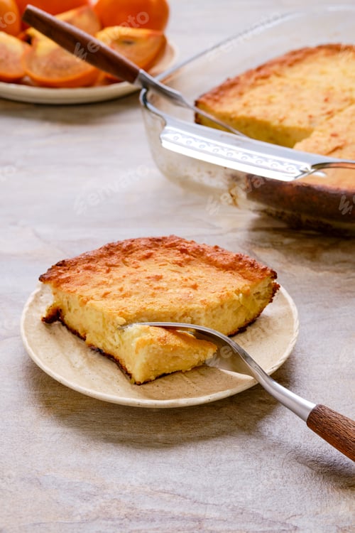 Preview: Persimmon pie on wooden table