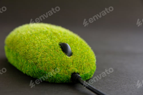 Preview: Green computer mouse concept