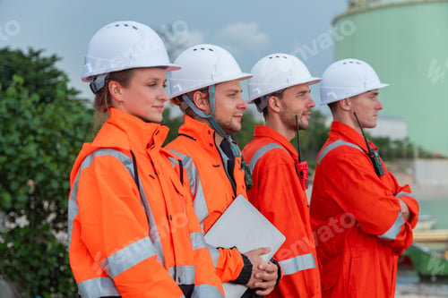 Preview: Confident Engineering Team at LNG Facility