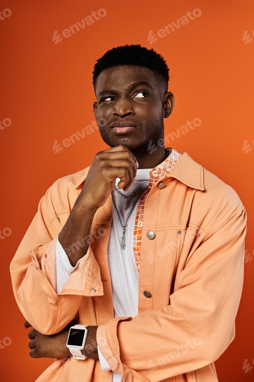 Preview: Stylish Man in Orange