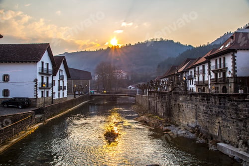 Preview: Beautiful sunset in the town of Otsagabia, Navarra