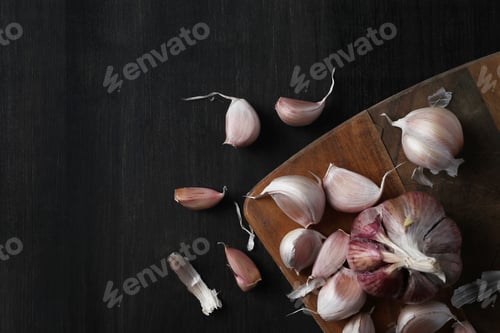 Preview: Garlic