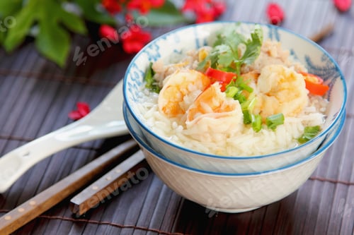 Preview: Rice soup with prawn and mince pork
