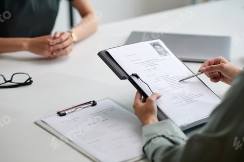 Preview: HR Manager Reading CV