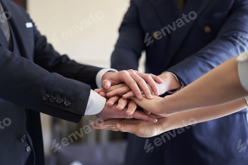 Preview: Asian business person holding hands