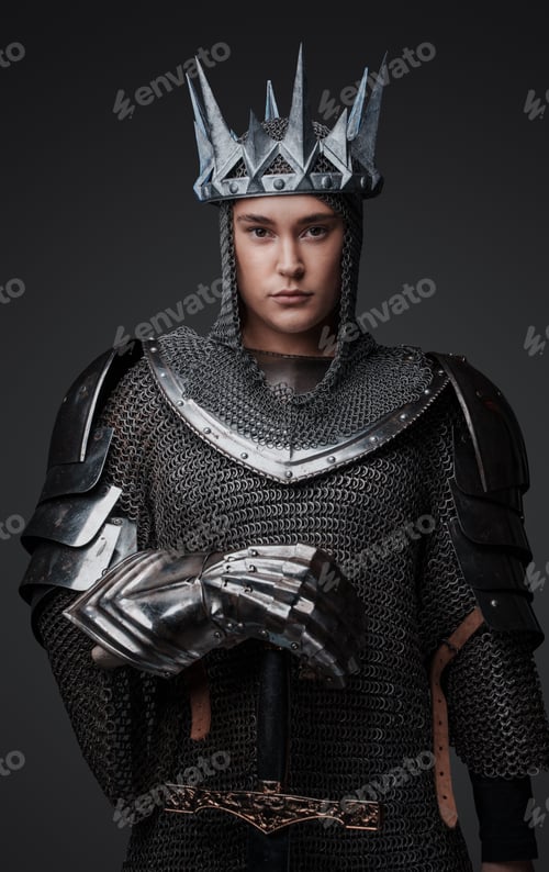 Preview: Knight queen from past with sword and armor