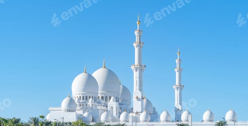Preview: Sheikh Zayed Grand Mosque Center, Abu Dhabi in United Arab Emirates or UAE. Muslim building.