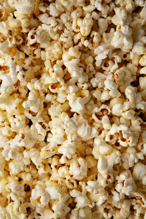 Preview: Homemade Butter Popcorn with Salt, top view. Overhead, from above.