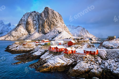 Preview: Hamnoy fishing village on Lofoten Islands, Norway
