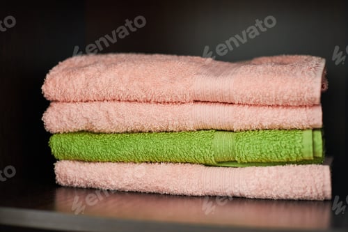 Preview: Towels stack.