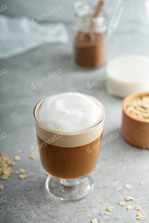 Preview: Oat milk latte with thick foam