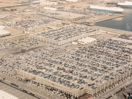 Preview: Elevated view of harbour, parking lots and parked cars, Barcelona, Spain