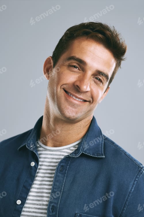 Preview: If you looked this good, youd be smiling too