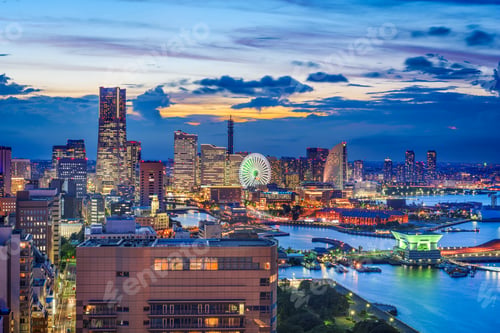 Preview: Yokohama, Japan cityscape of Minato Mirai District