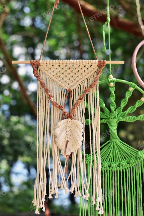 Preview: Handmade macrame
