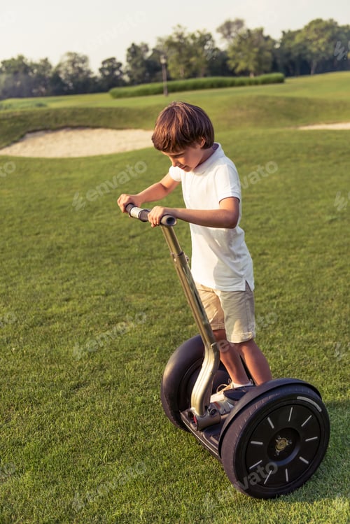 Preview: Little boy outdoors