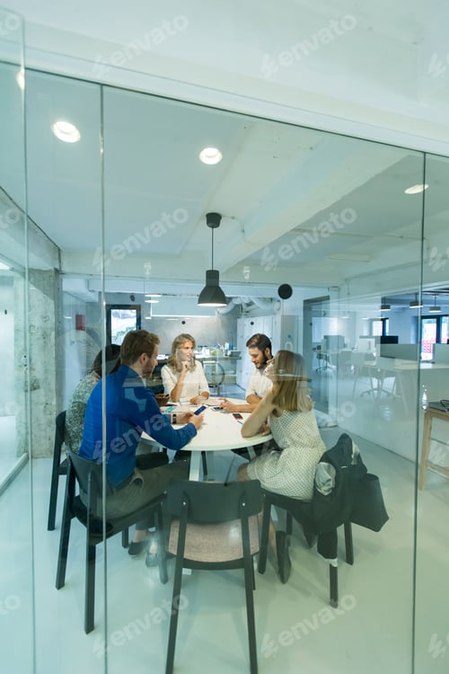 Preview: Young people in the office