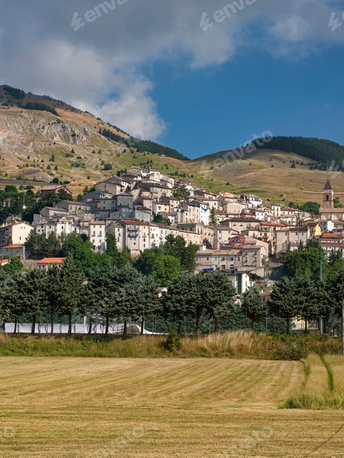 Preview: Rivisondoli (Abruzzi) by morning