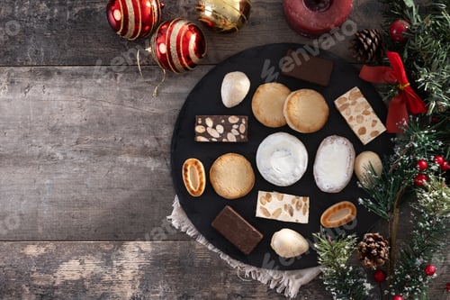 Preview: Traditional Spanish Christmas sweets assortment
