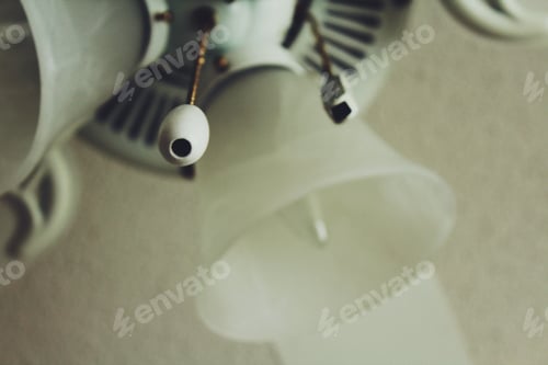 Preview: Save electricity! Do not waste it!
