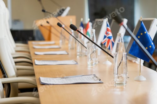 Preview: Political Reports On Conference Table