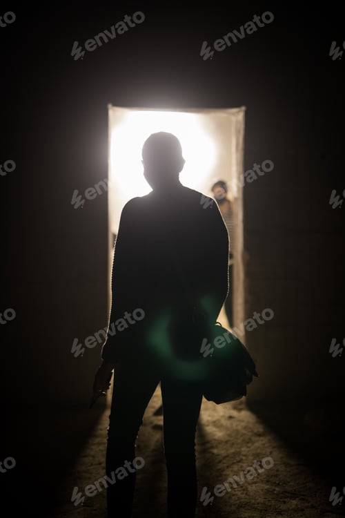 Preview: Shadow figure