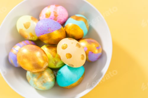 Preview: Easter eggs
