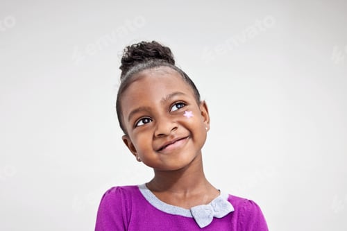 Preview: Portrait of a girl with star on her face