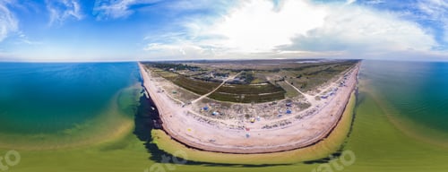 Preview: Three hundred and sixty degrees panorama of sea