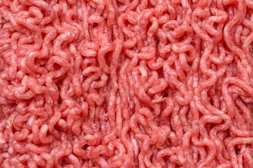 Preview: Raw ground beef for a burger or as an ingredient in a meat dish. Raw ground beef