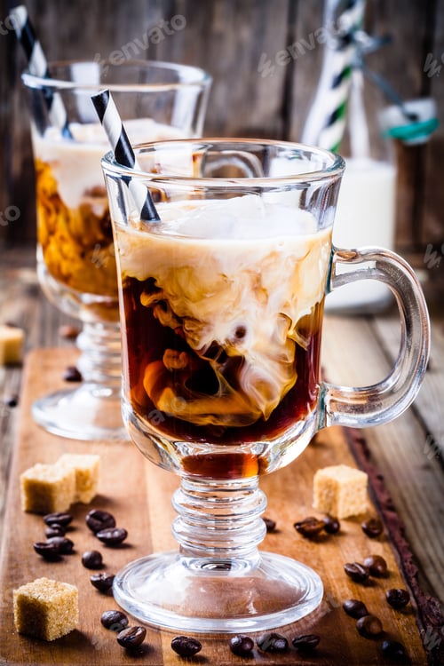 Preview: Irish coffee in mugs