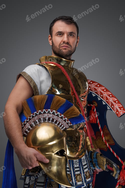 Preview: Antique greek commander with bronze armor and plumed helmet