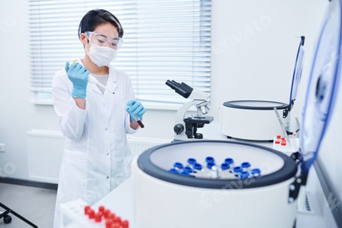 Preview: Mixing reagent with blood sample